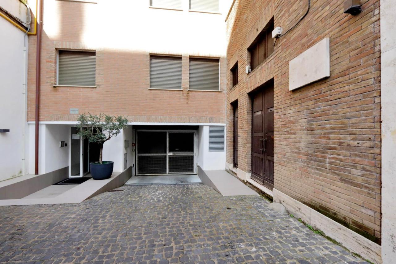 Piazza Del Popolo Apartment Рим Экстерьер фото